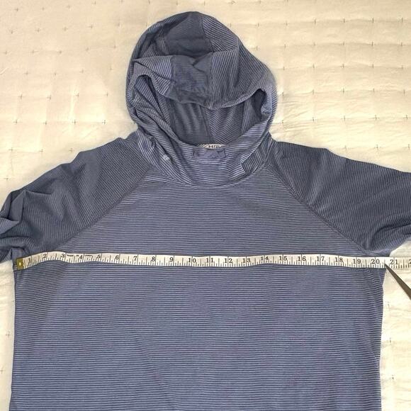 Under Armour Run ColdGear Hoodie Top Women's L | Blue Stripe Performance | EUC - Picture 8 of 10